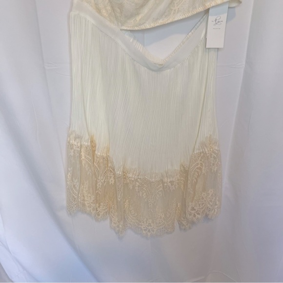 Rya Collection Women's SZ L Anniversary Lace Cutout One-Shoulder Chemise NWT - Picture 7 of 8